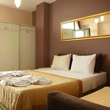 Esra Sultan Petrol Hotel イスタンブール エクステリア 写真